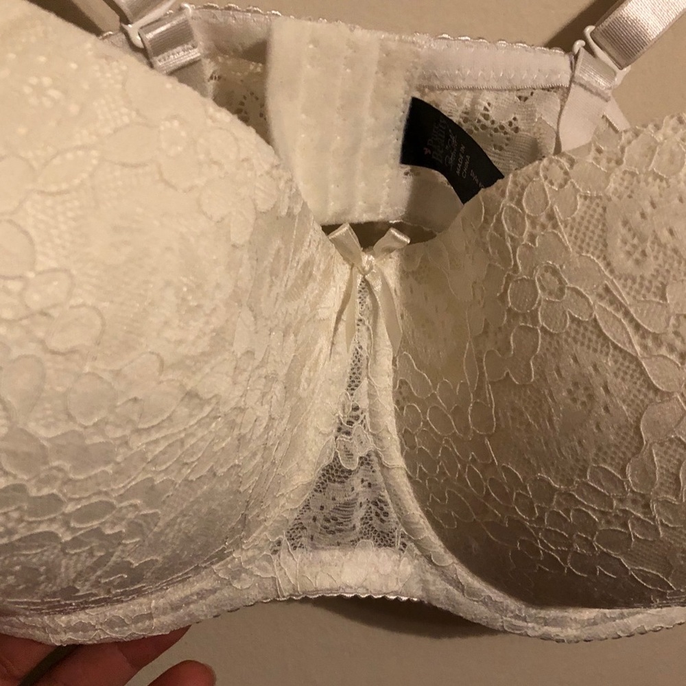 Bra - Picture 2 of 4